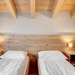 Quattropassi Apartament *