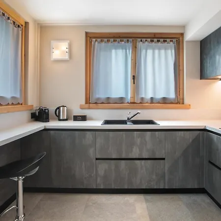 Quattropassi * בורמיו