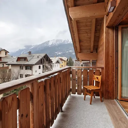 Quattropassi Apartament *